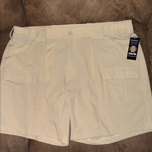 Weekenders Men's Beige Cargo Stretch Shorts